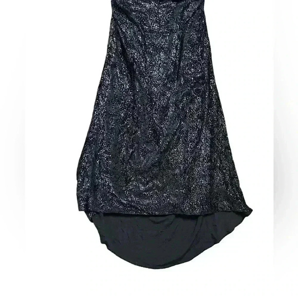 Badgley Mischka Black Crushed Velvet Grown Strapless Size 4 - Picture 4 of 9
